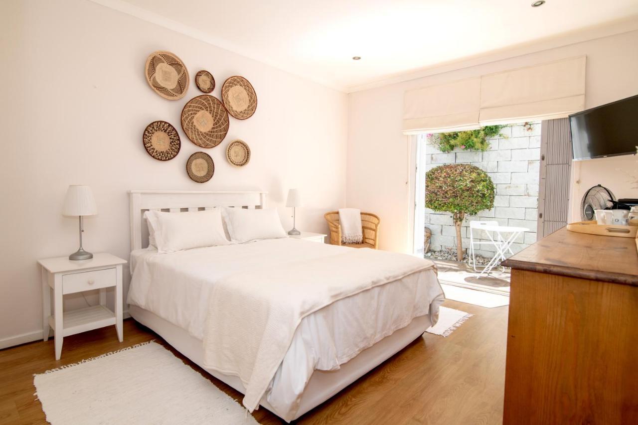 Camps Bay Guest Suite With Private Pool 开普敦 外观 照片