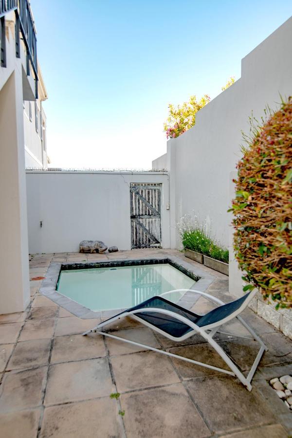 Camps Bay Guest Suite With Private Pool 开普敦 外观 照片
